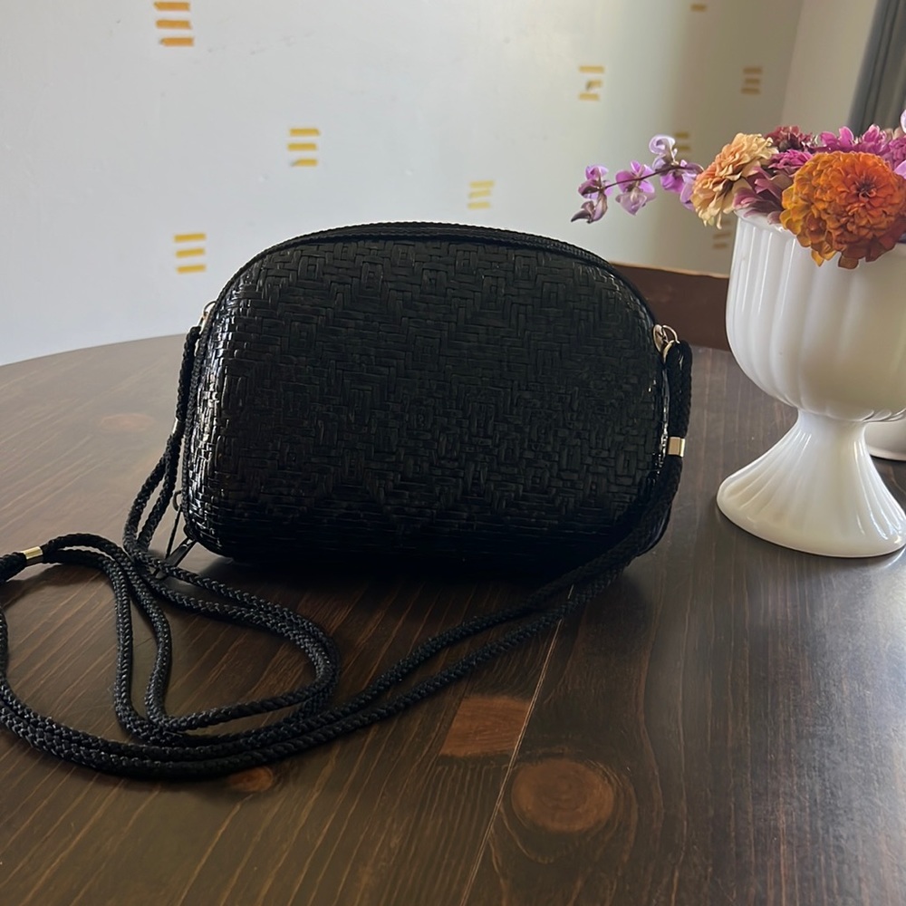 VTG Novelli of Florence Straw black purse
